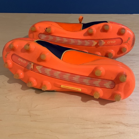 Puma EVO Touch 1 Soccer Cleats - Picture 4 of 4